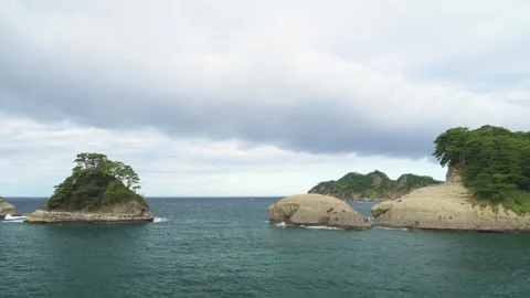 View of sea stacks in Izu peninsula, Shizuoka Prefecture Stock Footage 318564483
