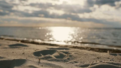 A view of the sea with waves, the rays of the sun through clouds. landscape Vídeo Stock 91553797