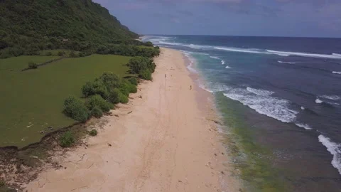 View of the secret beach in bali Stock Footage 147582255