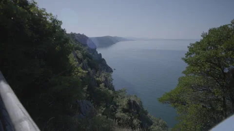 View from the Sentiero Rilke over the Adriatic coast Vídeos de archivo 339729911