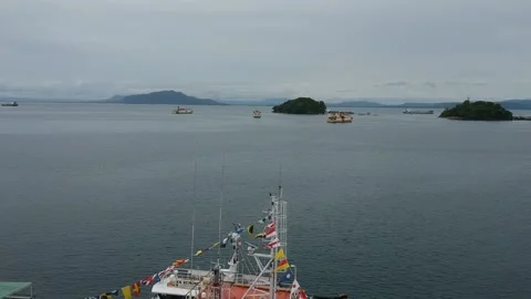 View ships on the seafront using drones Video stock 235479373