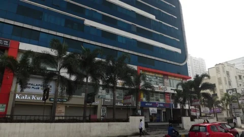 View of shopping mall Vídeo Stock 147686904