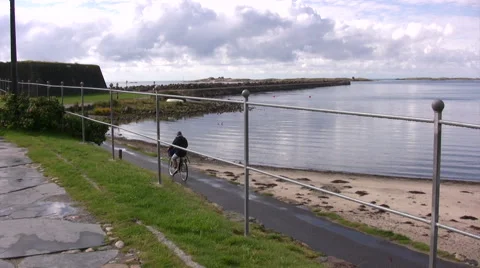 View of shoreline with footpath in Varberg 스톡 동영상 56286966