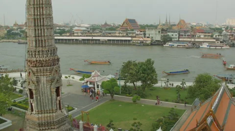 A view of the shores of the Chao Phraya River from Wat Arun, Bangkok, Thailand Stock Footage 48487213