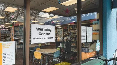 View of sign Extreme cold Warming Centre at  Denman Community Centre Stock Photos