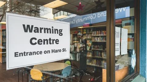 View of sign Extreme cold Warming Centre at Denman Community Centre Stock Photos