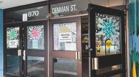 View of sign Extreme cold Warming Centre at Denman Community Centre Stock Photos