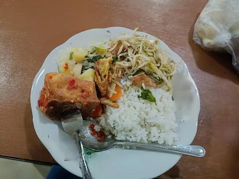 View of simple dish and side dishes on the plate Stock Photos