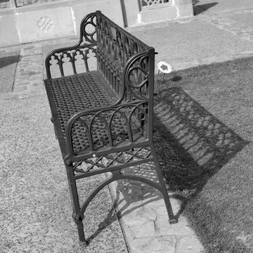 View of sitting bench inside Sunder Nursery in Delhi India, Sunder Nursery is Foto stock