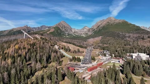 View of the ski resort Strbske pleso in Slovakia Vidéo 222976476