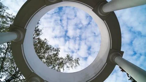 View of the sky through the ceiling of the rotunda. Hole in the ceiling Фото
