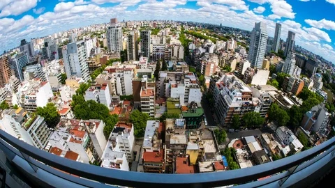 View of the skyline of Buenos Aires on a cloudy day 스톡 동영상 73994298