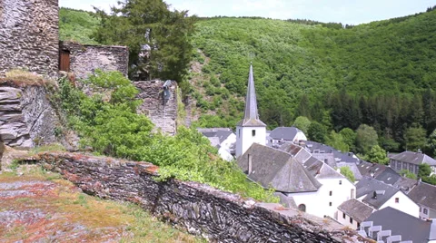 View of the small Luxembourg town Esch-sur-Sûre. Stock Footage 38670923