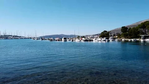 View of small Trogir marina 스톡 동영상 102521668