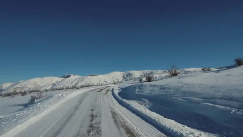 View of the snow covered road. Vídeos de archivo 144381451