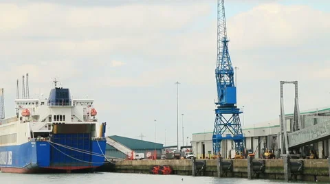 View of southampton docks Stock Footage 46074642