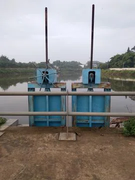 View of Specialized water management component used to control fluid levels Foto stock