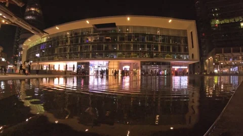 View of the square with reflections in the fountain Stock Footage 252593946