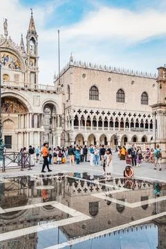View from St. Mark's Square with Saint Marks B.. Foto stock