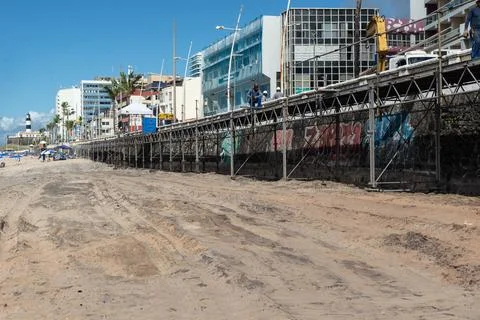 View of the structural assembly for the 2025 carnival in the city of Salvad.. Stockfoto's