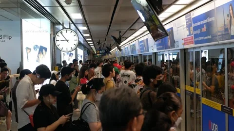 View to subway platform waiting area while passenger wait for train commute.. Stock Footage 278264643