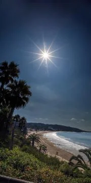 View of the sun over Main Beach, Laguna Beach Stock Photos