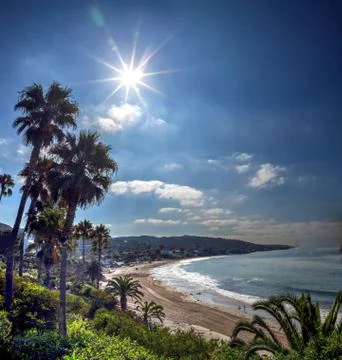 View of the sun over Main Beach, Laguna Beach Stock Photos