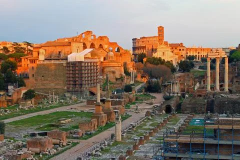 A view of the sunset over the historic forums in Rome Stock Photos