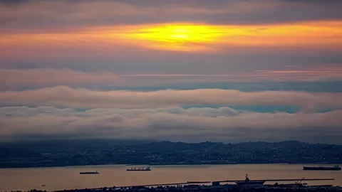 View of sunset over San Francisco Bay, United States. Видео 341454797