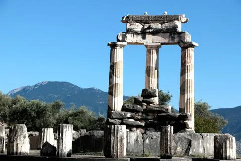 View of Temple of Athena Pronea Delphi Greece Foto stock