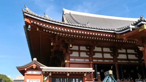 View of the temple with lots of people in Senso-ji in Tokyo Japan Stock Footage 121382106