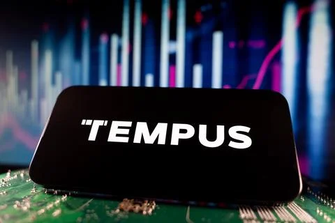 View of Tempus logo on smartphone screen with financial charts. Toronto, Canada Stock Photos