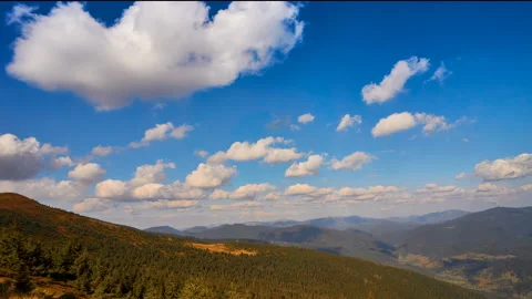 View time lapse of mountain clouds Stock Footage 134857960