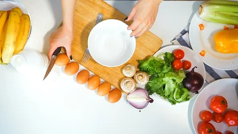 View from the top of the kitchen table. 스톡 동영상 106605633