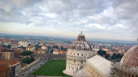 The view from the top of the leaning tower of Pisa in Italy 库存影片 103120784
