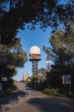 View on Torre de Randa, radar and communication tower in Algaida, Randa mou.. Stock-Fotos