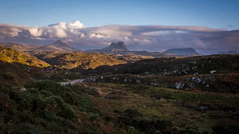 View towards Canisp, Suilven and Cul Mor Mountains in Scottish Highlands Video stock 167805773