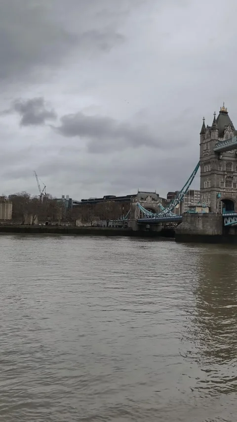 View of Tower Bridge spanning the River Thames, London Stock Footage 323591780