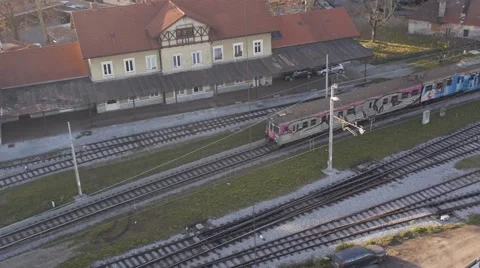  View of Train passes the train station Stockbeeldmateriaal 57912253