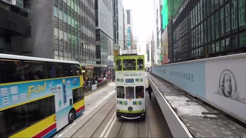 View from tram, back view vehicle shot, Hong Kong downtown street, tramway Vidéo 170767902