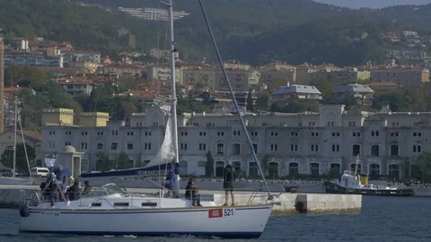 View of Treste from a sailboat - Slowmotion Vídeos de archivo 98818565