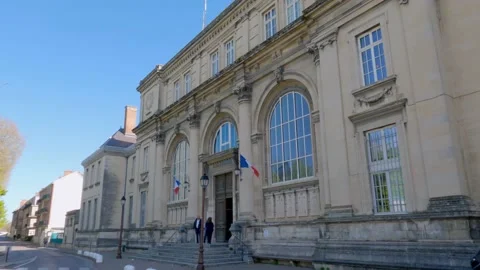 View of the Tribunal de Grande Instance in Chalons en Champagne, France Video stock 153321219