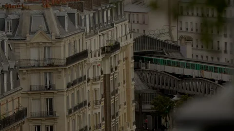 View of the Underground in the paris subway train station Stock Footage 148527838