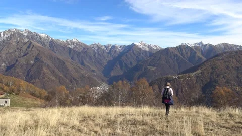 View on Valvarrone and Premana. Vídeo Stock 142482468