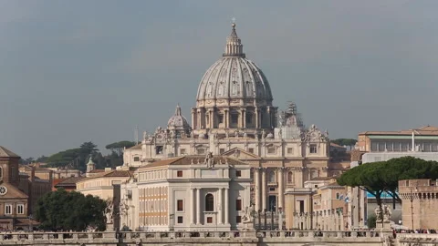 View of the Vatican in Rome Video stock 166924626