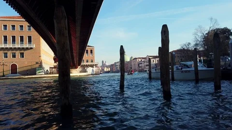 View of Venice canal Vídeos de archivo 127106266
