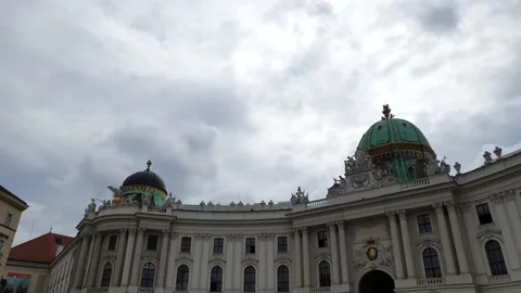 View of Vienna with streets, monuments and houses Stock Footage 138981514