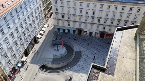 View of Vienna with streets, monuments and houses Stock Footage 138981558
