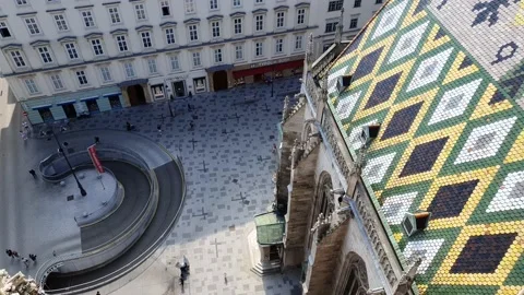 View of Vienna with streets, monuments and houses Stock Footage 138981574