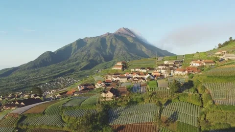 View of the village and Mount Merapi in the morning. Stock Footage 291491979